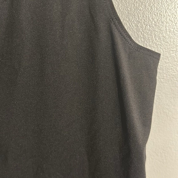 Chico’s Scoop Neck Black Tank Size 2/Large - Picture 3 of 5